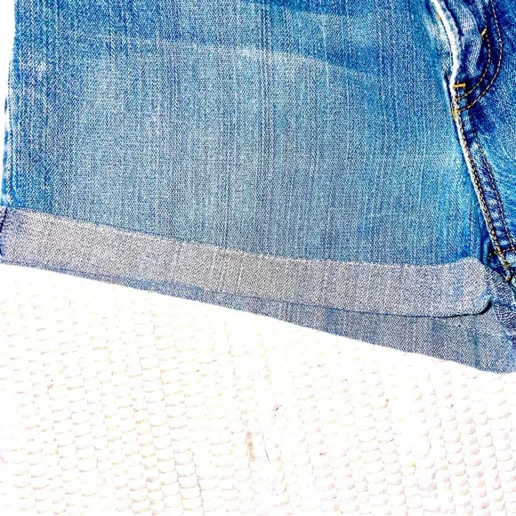 Vintage Levi’s 569 rolled cuff Jean shorts sz 28 - Picture 8 of 13
